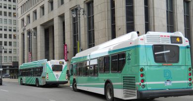 ddot-buses-downtown-detroit-ally-detroit-center-transit