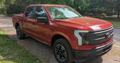 ford f-150 lightning electric truck